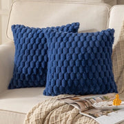 Set di 2 cuscini decorativi in piuma soffice di velluto blu scuro 45 x 45 cm con copri cuscino in velluto di lana