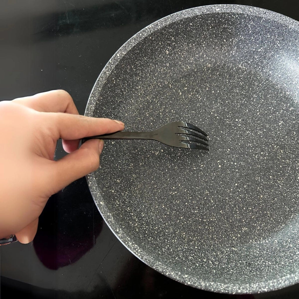Padella antiaderente ad induzione Cuore di pietra 20 cm accademia mugnano