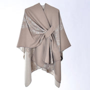 Mantella da donna in cashmere double-face con spacco