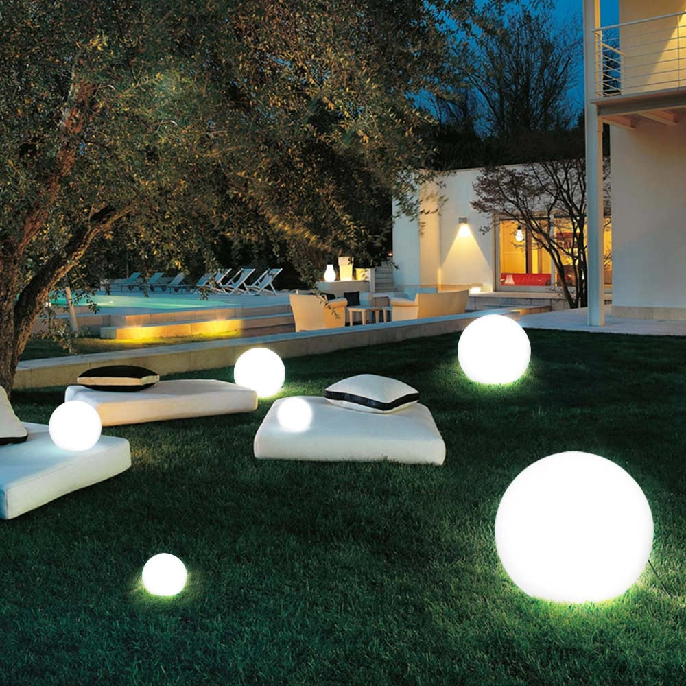 Lampada Sfera Giardino 20cm Luce Esterno Bianco attacco E27 Decorazione Esterno