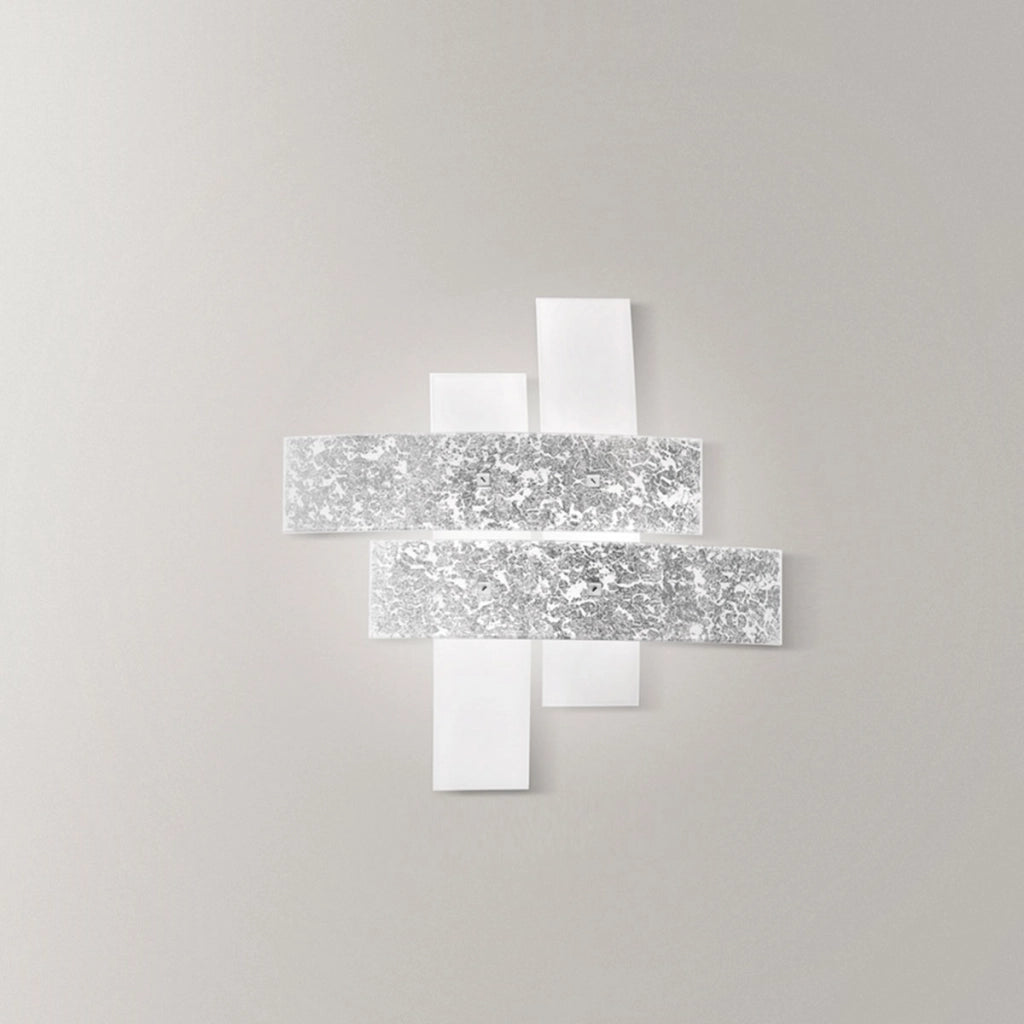 Plafoniera Lara media in vetro bianco con dettagli foglia argento 70x70cm, 2 luci E27, IP20, max 2x70W, stile moderno, lampadine escluse