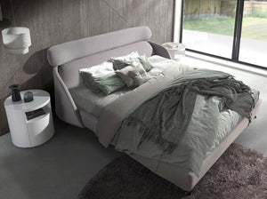 Comodino in legno bianco