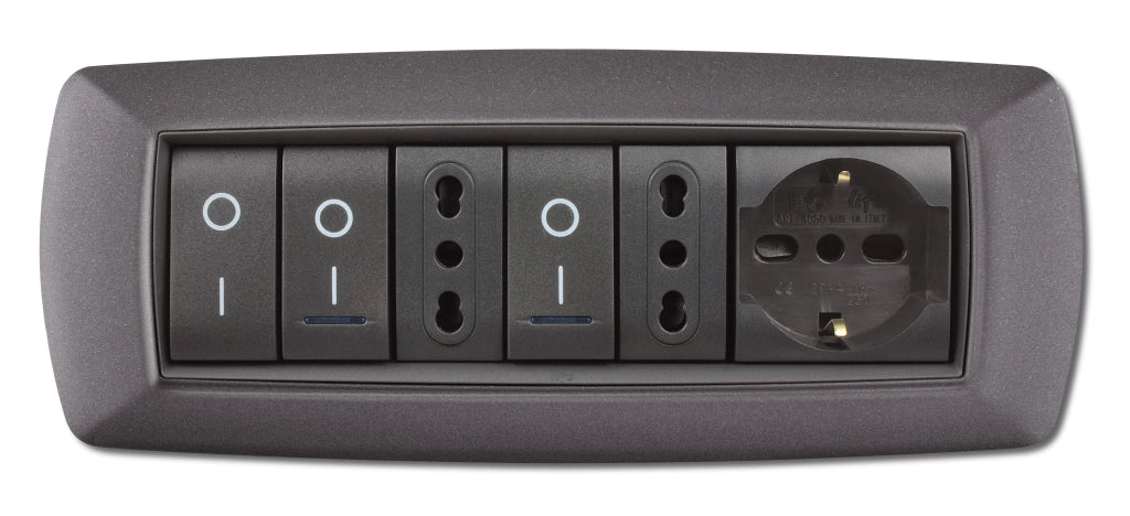 PLACCA LIFE LIVING PLAST GRIGIO CHIARO VULCAN 7P- ELETTROCANALI- 1,0 pz