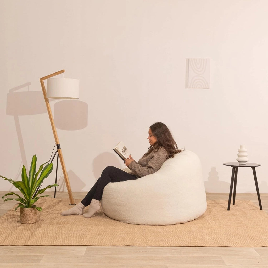 Pouf Poltrona a Sacco - Imbottitura in Schiuma Confortevole - Tessuto Sherpa Morbido - Ottimo Supporto per la Schiena - Pouf Divano Gigante (100 cm, Bianco)
