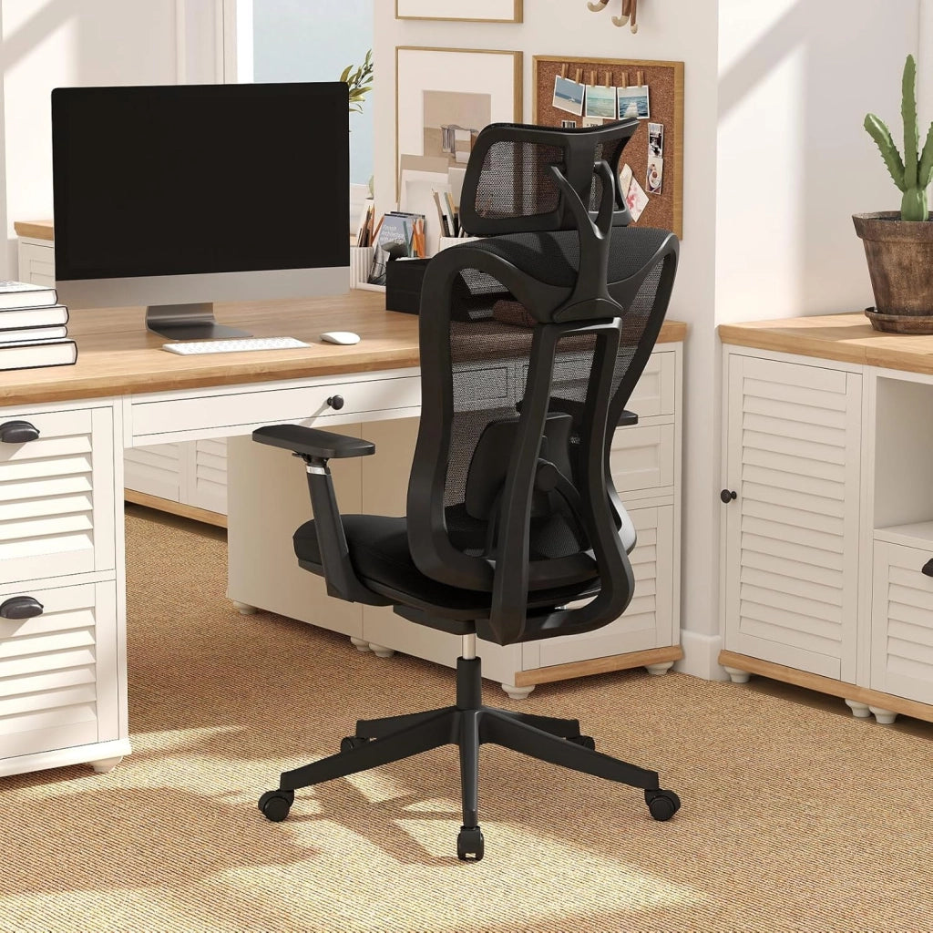 Sedia da ufficio ergonomica da scrivania con ruote, poggiatesta e braccioli, sedia da gioco con schienale regolabile, portata 150 kg, sedia girevole per ufficio e studio