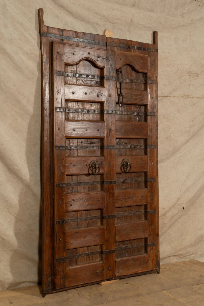 Biscottini Porta portone in legno massello e ferro da interno o da esterno vecchia e antica medievale scorrevole