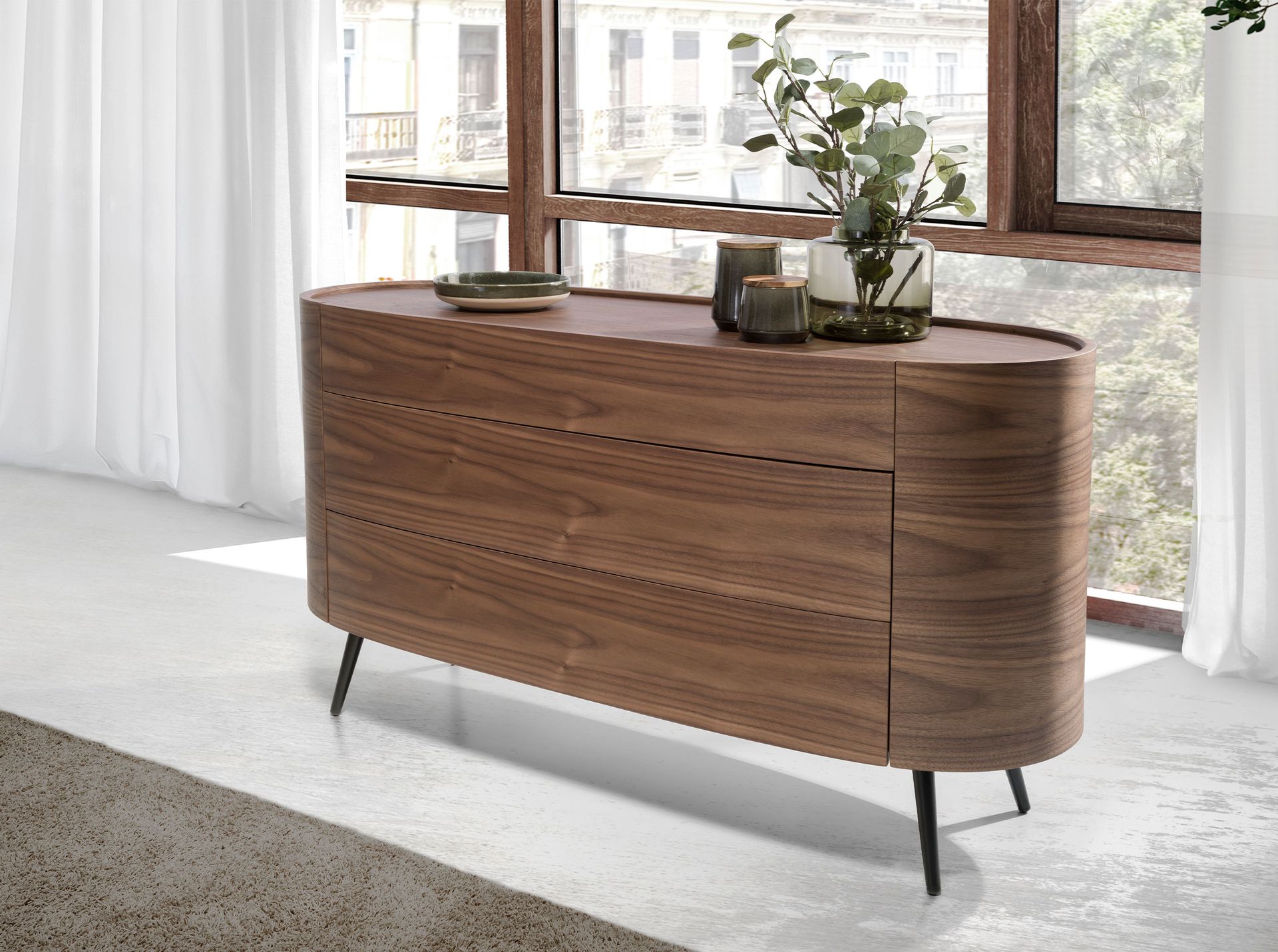 Comò in noce e acciaio nero