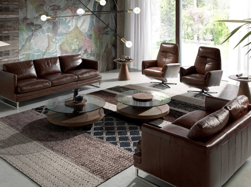 Poltrona girevole in pelle marrone cioccolato