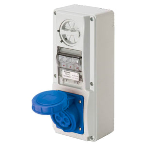 PRESA IVCBO 220V 2P+T 16A IP67