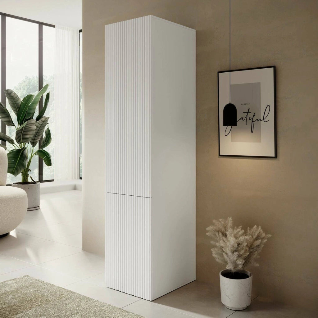 Armadio multiuso 1 anta Treville, Mobile multifunzionale con 4 ripiani interni, Finitura effetto cannettato, 45x56 h199 cm, Bianco