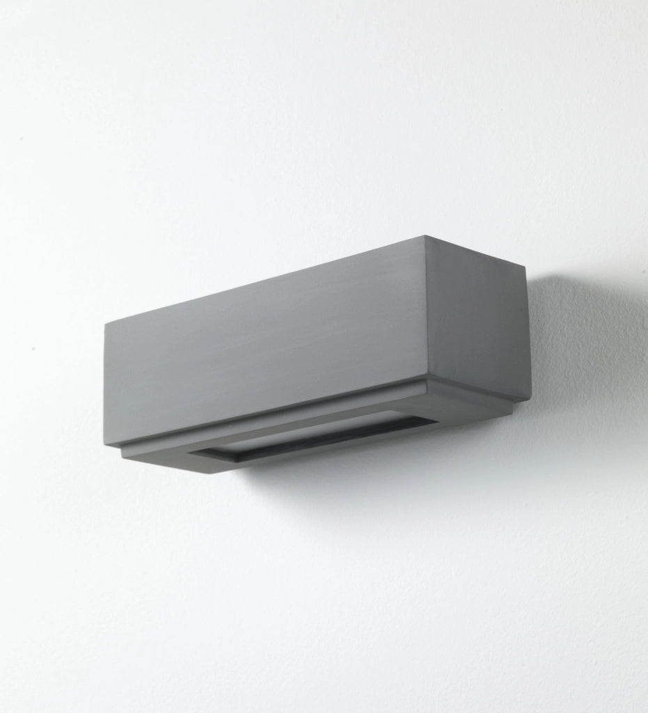 Applique in ceramica grigia cm. L22 x P8,5 x H7,5