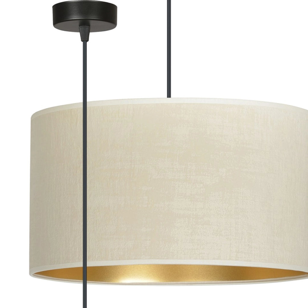 Lampada a sospensione Hilde con paralume in velluto bianco e interno oro