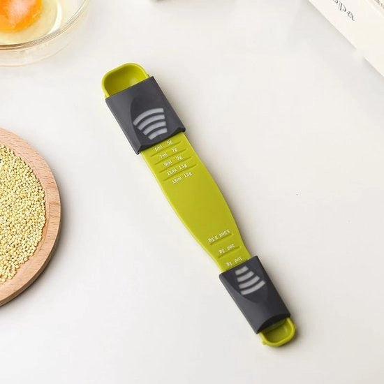 Misuratore di peso con divisione in grammi e ml - misuratore di cucina, adatto per sale, zucchero, polvere di latte, spezie, ecc. Con un design a scorrimento a multiple velocità, facile da utilizzare e da pulire