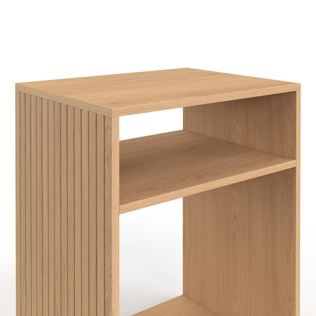 IDMarket - Set di 2 comodini NORA con contenitori a giorno in legno a doghe