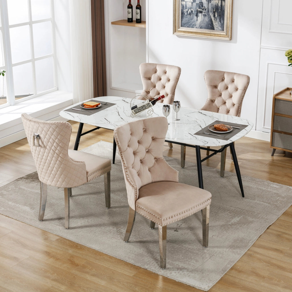 Sedia da pranzo imbottita in velluto beige con struttura in metallo e schienale decorativo