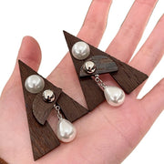 Orecchini pendenti in legno geometrici a triangolo, stile retr¨° autunno/inverno.