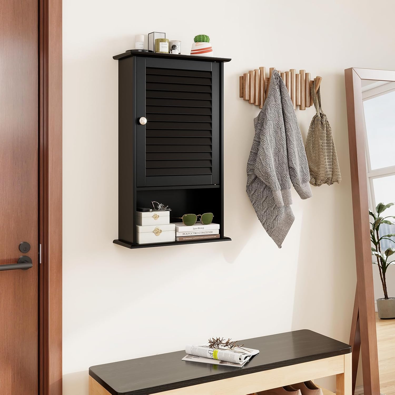 Armadio del Bagno Montato a Muro, Mensola Interna Regolabile, Struttura in MDF di Qualità, Pratico e Salva Spazio, Design Unico (Nero)