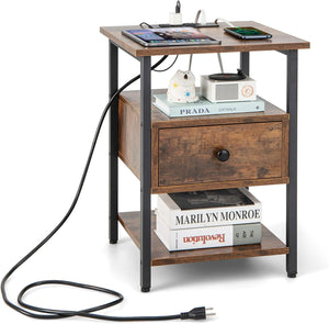 COSTWAY Comodino a 3 Piani con Stazione di Ricarica, Tavolino in Legno con Ripiani Aperti e Cassetto, Tavolino con Struttura in Metallo Robusto per Camera da Letto, Soggiorno e Studio, Naturale