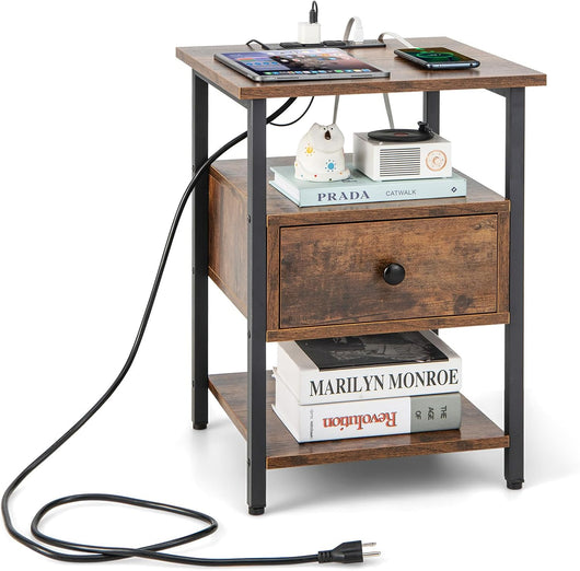 COSTWAY Comodino a 3 Piani con Stazione di Ricarica, Tavolino in Legno con Ripiani Aperti e Cassetto, Tavolino con Struttura in Metallo Robusto per Camera da Letto, Soggiorno e Studio, Naturale
