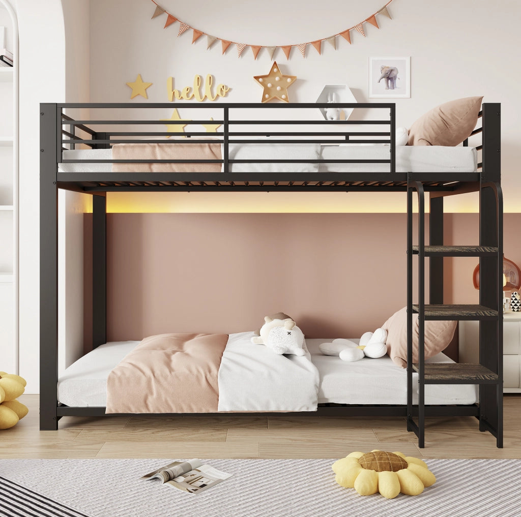 LETTO A CASTELLO in Metallo Nero con Gradini in Legno