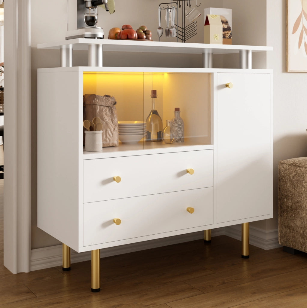 Credenza moderna bianca con ante in vetro, cassetti, illuminazione integrata e piedi rialzati