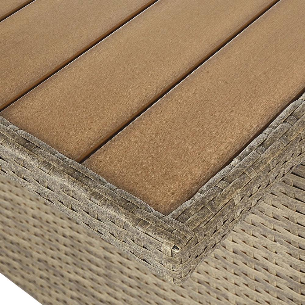 Set divano ad angolo da giardino marrone Rattan Sintetico bianco cuscini divano a 5 posti tavolo 2 ottomani set da pranzo all'aperto