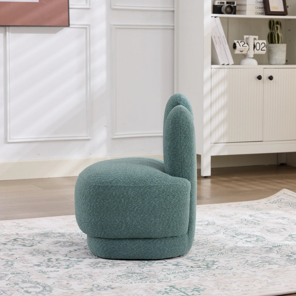 Pouf a forma di coniglio con orecchie ricamate e rivestimento in tessuto verde