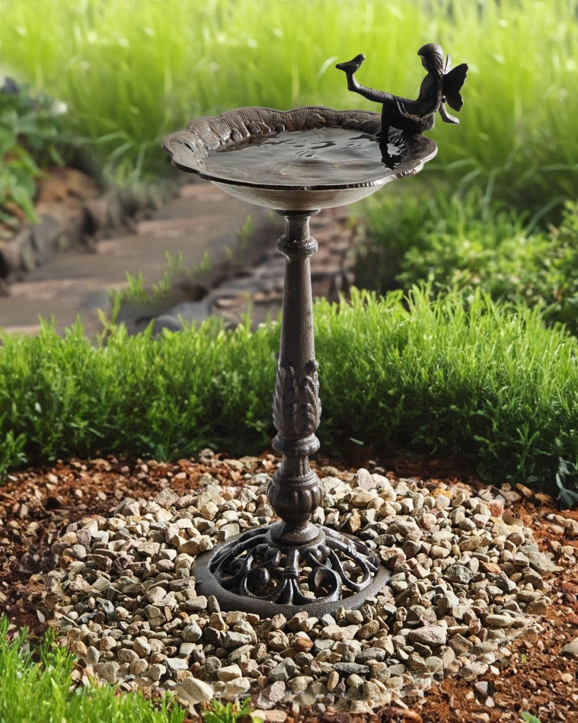Fontana marrone abbeveratoio per uccelli in ferro per giardino Accento decorativo all'aperto