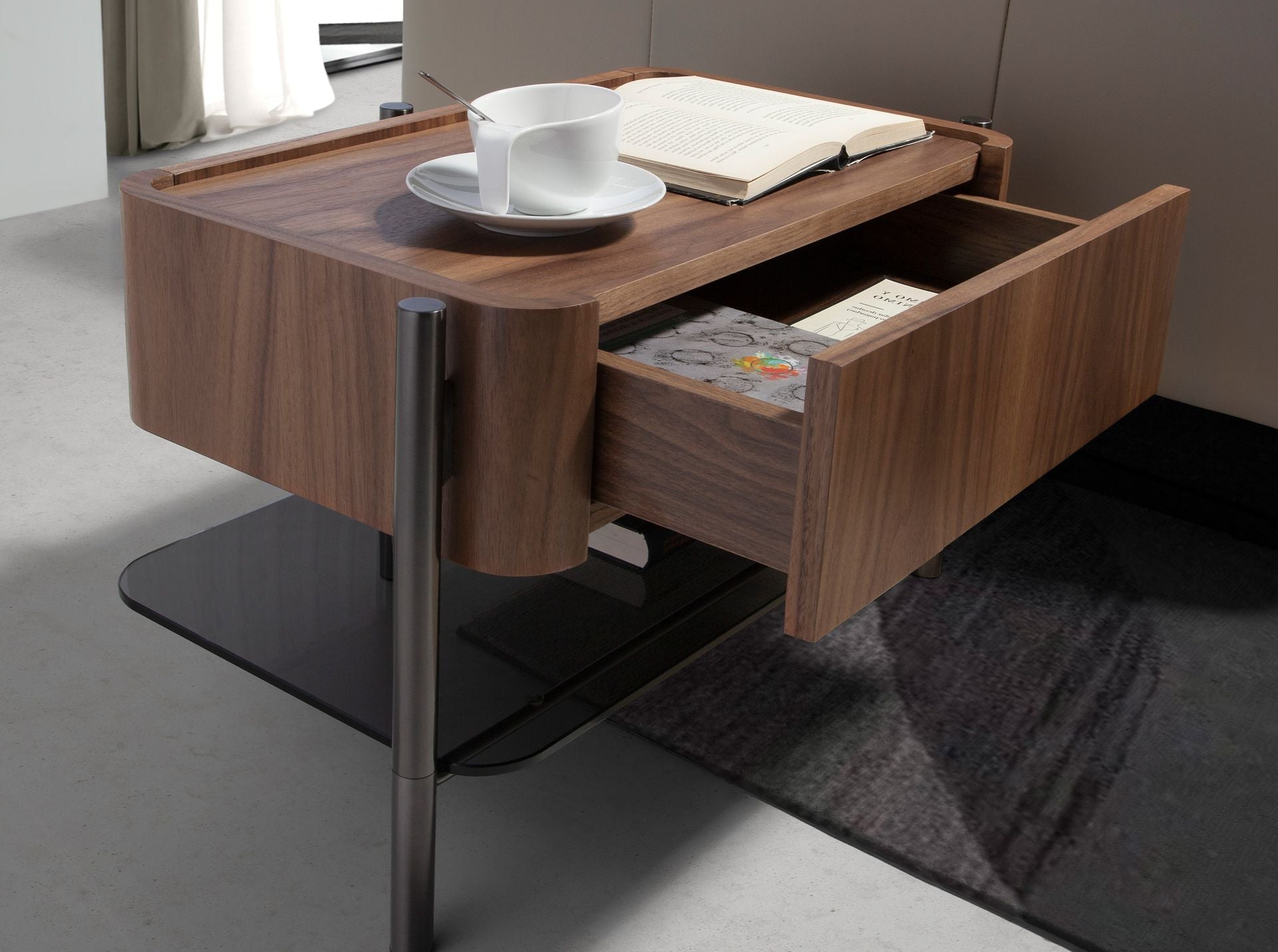 Comodino noce e acciaio scuro