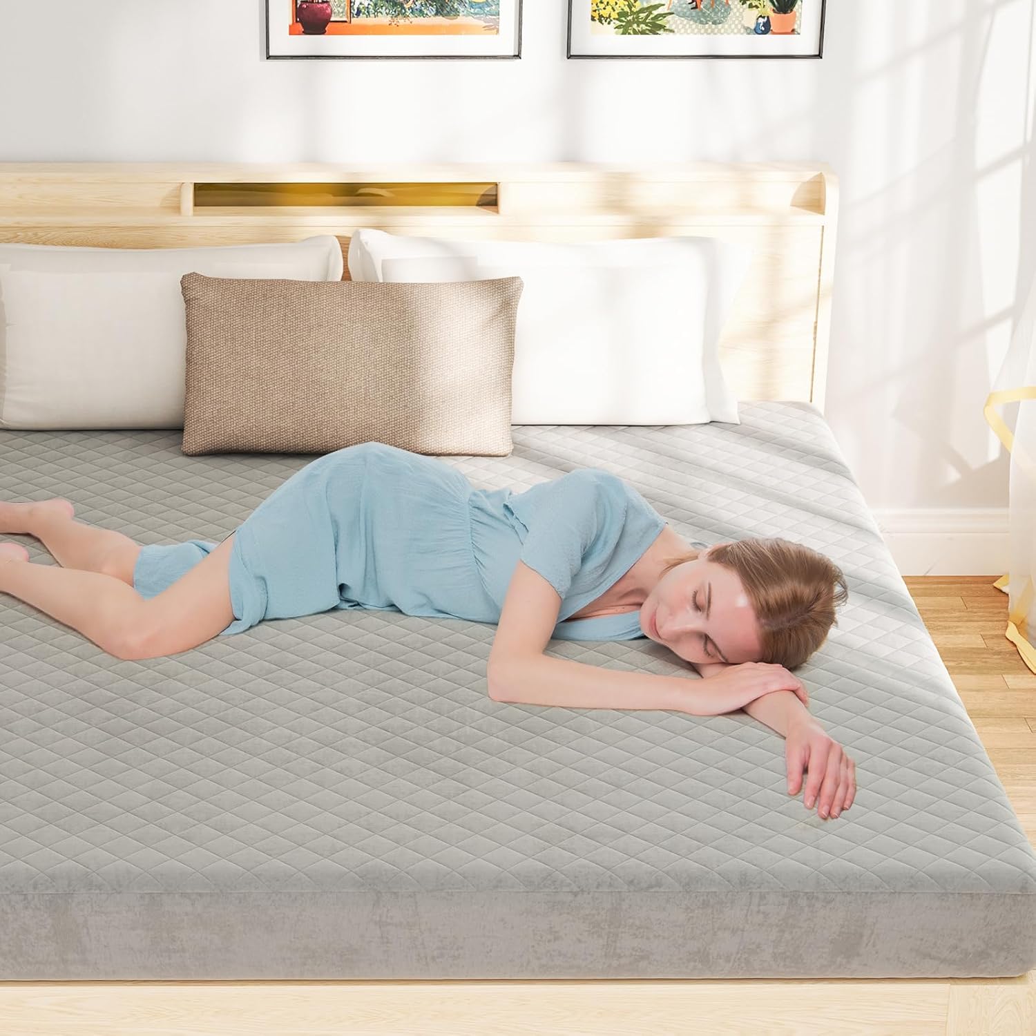 Protezione per Materasso, Coprimaterasso in Velluto Morbido di Lusso con Fondo Antiscivolo, Copertura per Materasso Confortevole con Imbottitura in Spugna (200 x 180 cm)