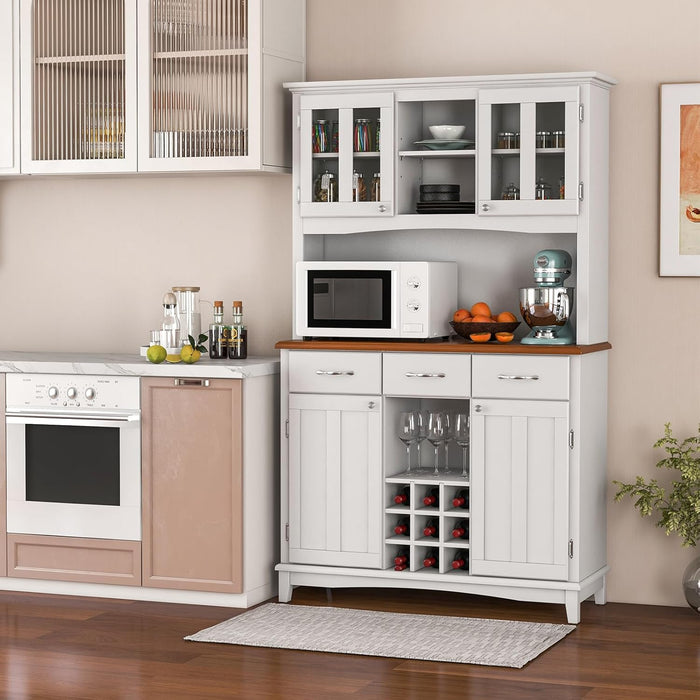 Credenza da Cucina, Armadietto Dispensa da Cucina Alto con Ante in Vetro Temperato, Portabottiglie, Ripiani Regolabili, Mobile Moderno per Cucina con 3 Cassetti e Ripiani Aperti (Bianco)