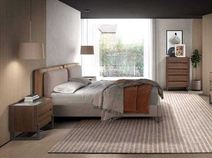 Letto in similpelle visone e tessuto grigio