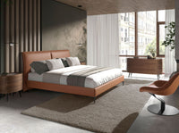 Letto in similpelle marrone