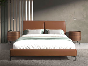 Letto in similpelle marrone