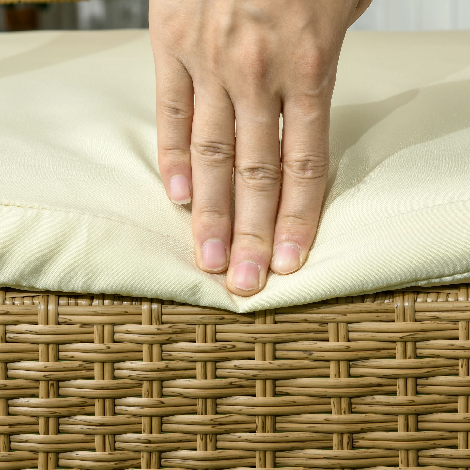 Set Tavolo e 6 Sedie da Giardino in in Rattan Sabbia e Beige