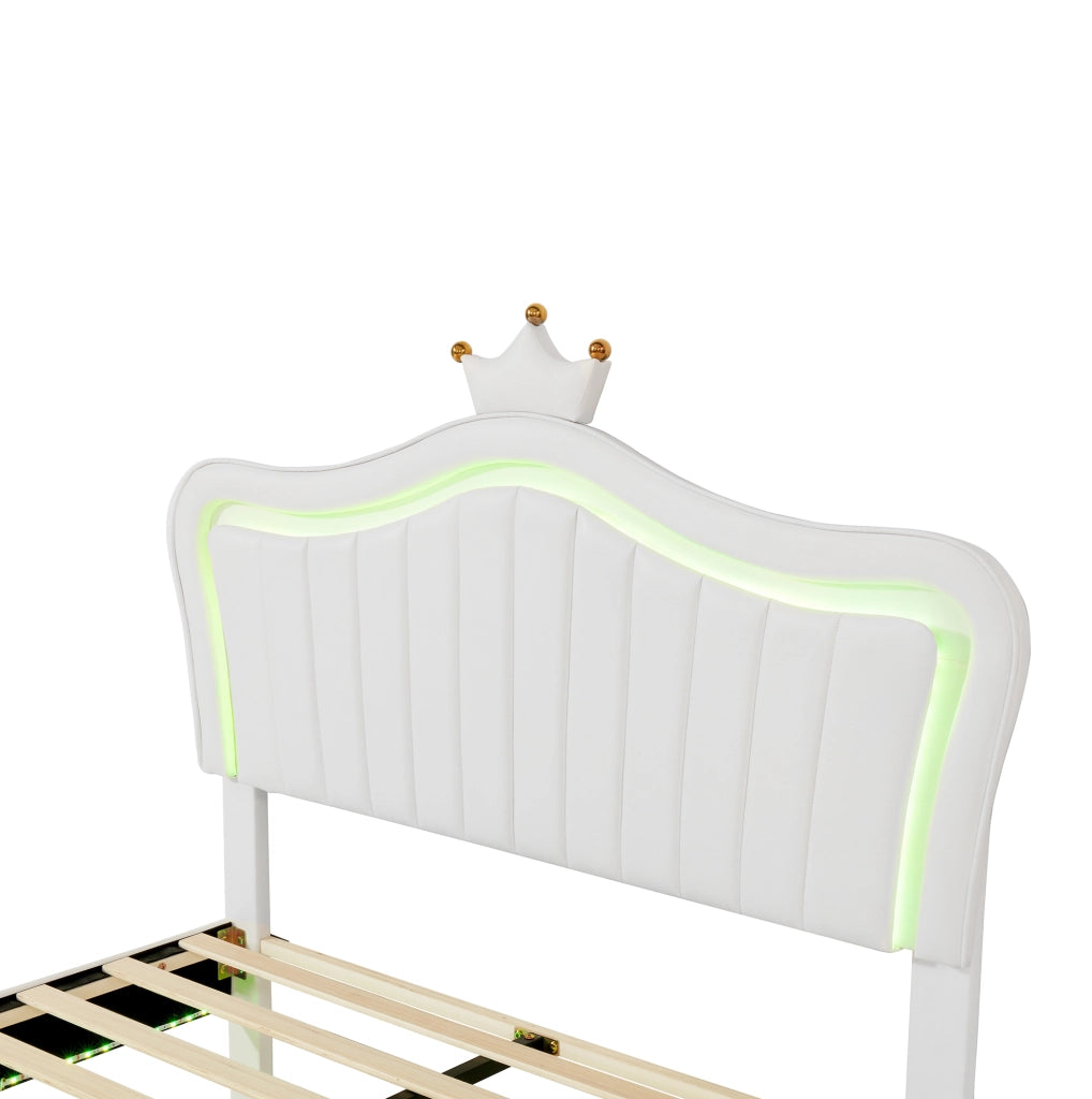 Letto imbottito per bambini 140x200 cm bianco con LED; testiera regolabile e 12 doghe