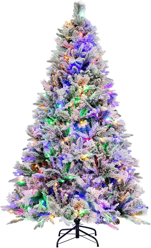 Albero di Natale Innevato 136/180 cm, Albero di Natale con 160/240 Luci LED, 472/850 Rametti di PE PVC, 26/34 Pigne, Aghi di Pino e 8 Modalità di Illuminazione (180 cm)