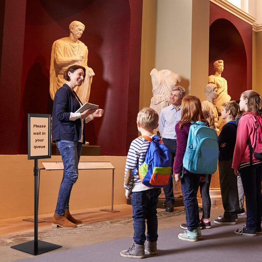 A4 Poster Stand Espositore da Pavimento Supporto Poster Menù per Pubblicità da Terra, Girevole a 360 Gradi, Regolabile in Altezza, Metallo (Nero A4)