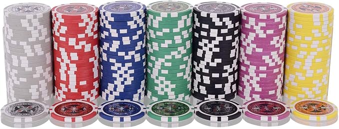 Poker Chips, Set da Poker con 300 Chips, Incluse 2 Carte da Poker 5 Dadi 1 Pulsante, Valigetta in Alluminio, Due Colori Disponibili (Nero)