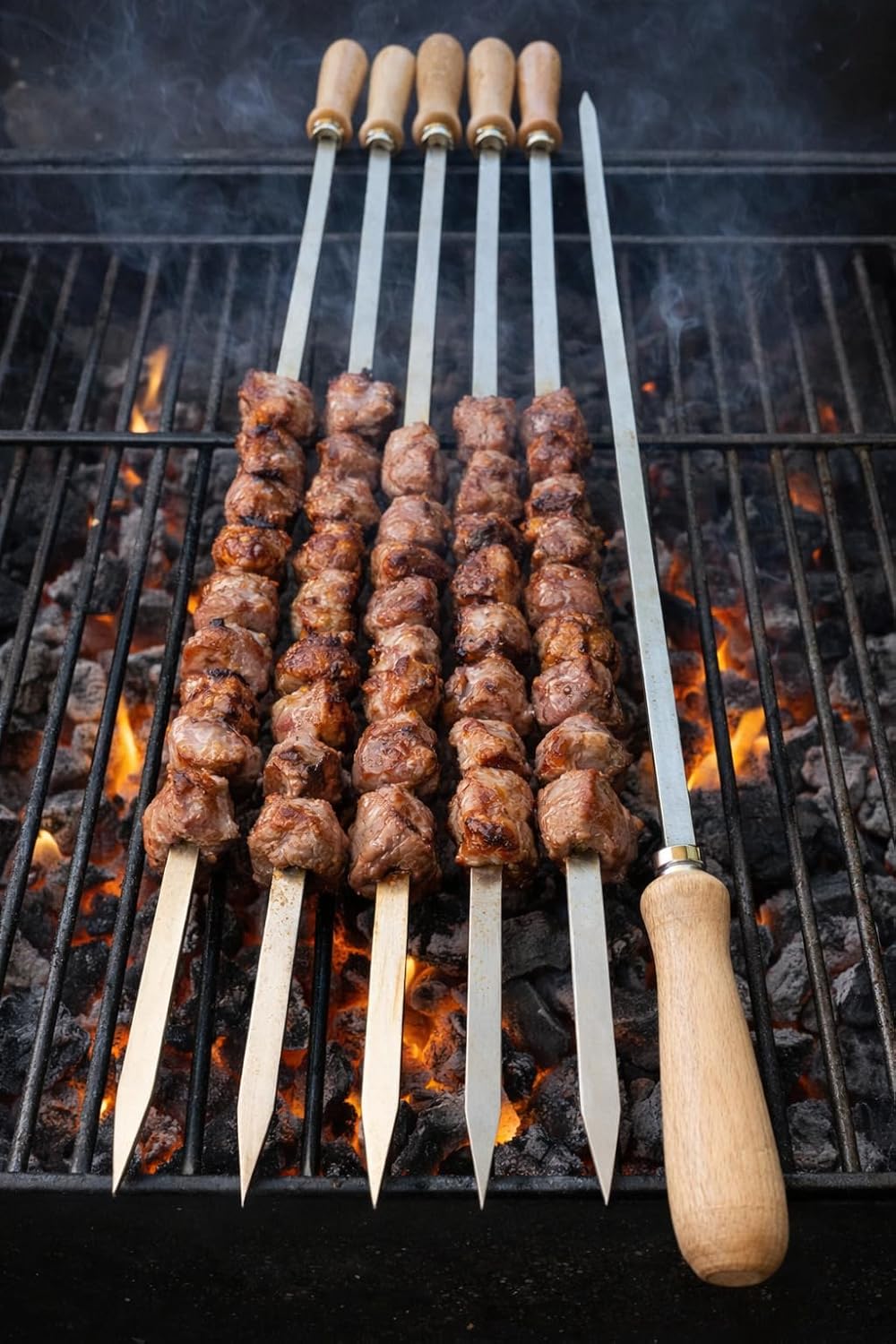 Spiedi per barbecue in acciaio inossidabile lunghi 74 cm con manico in legno per carne pesce verdure 8 pz