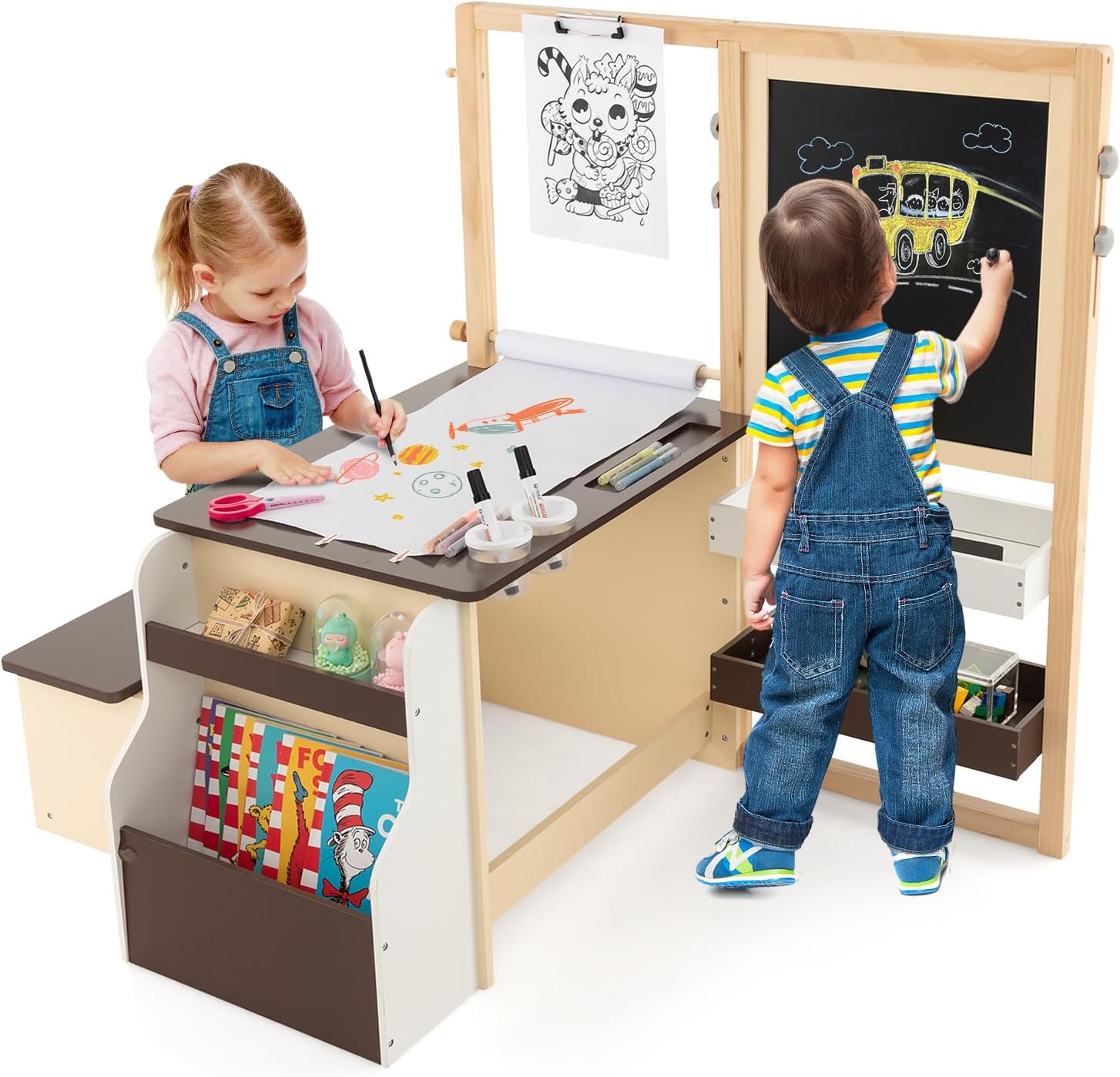 Set 3 in 1 Tavolo e Sedie per Bambini 3+ Anni, Tavolo in Legno Sicuro con Lavagna Cancellabile, Magnetica, Cavalletto Regolabile, Libreria e Accessori Artistici, per Disegno (Caffè)