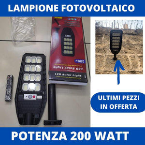 4 Pezzi Lampione Solare a Led esterno 200 W, Lampione led solare con Palo e Telecomando