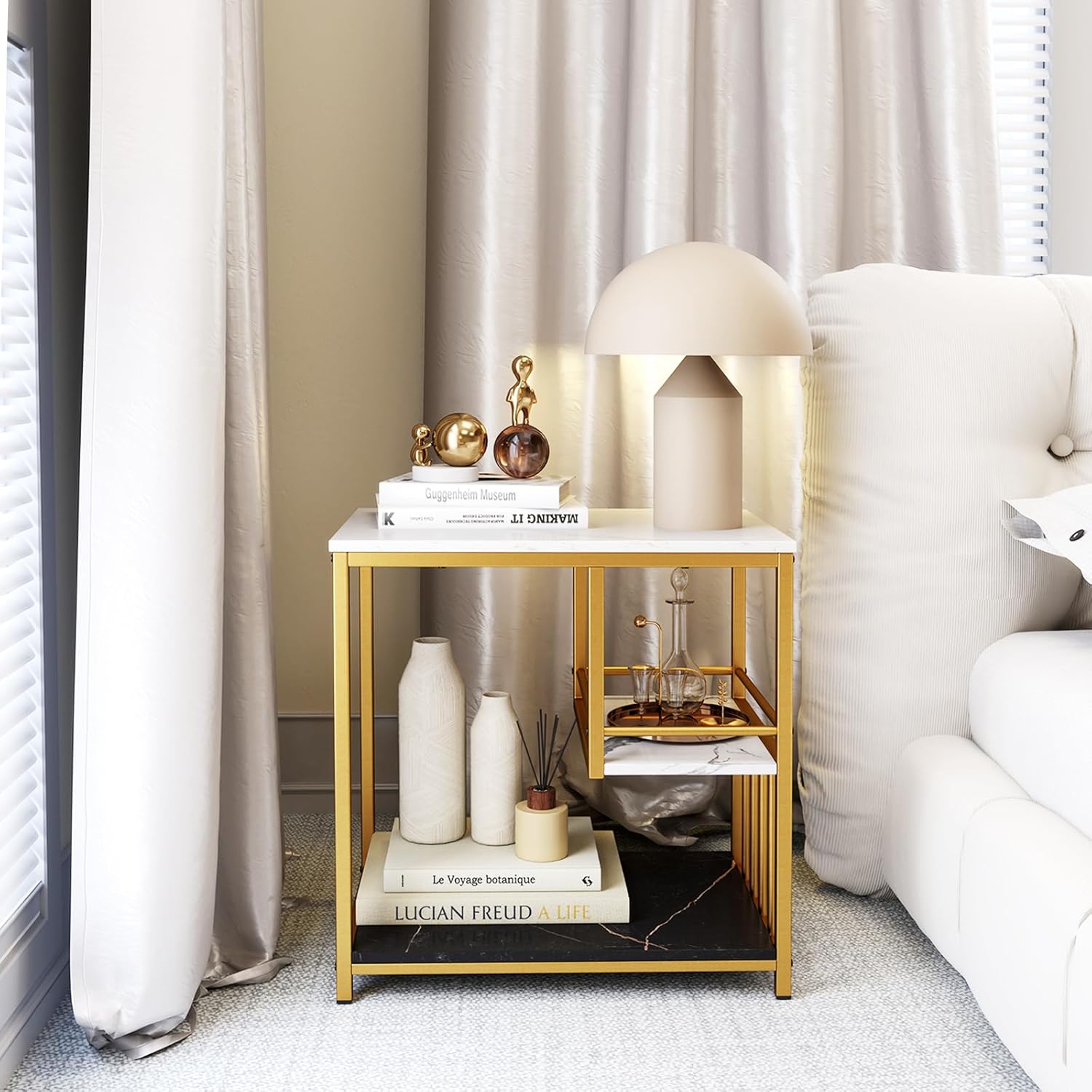 COSTWAY Tavolino da Salotto, Tavolino Basso da Divano con 3 Ripiani in Marmo Finto e Struttura in Metallo, Tavolino Rettangolare Moderno per Soggiorno, Camera da Letto, Spazi Piccoli, Oro