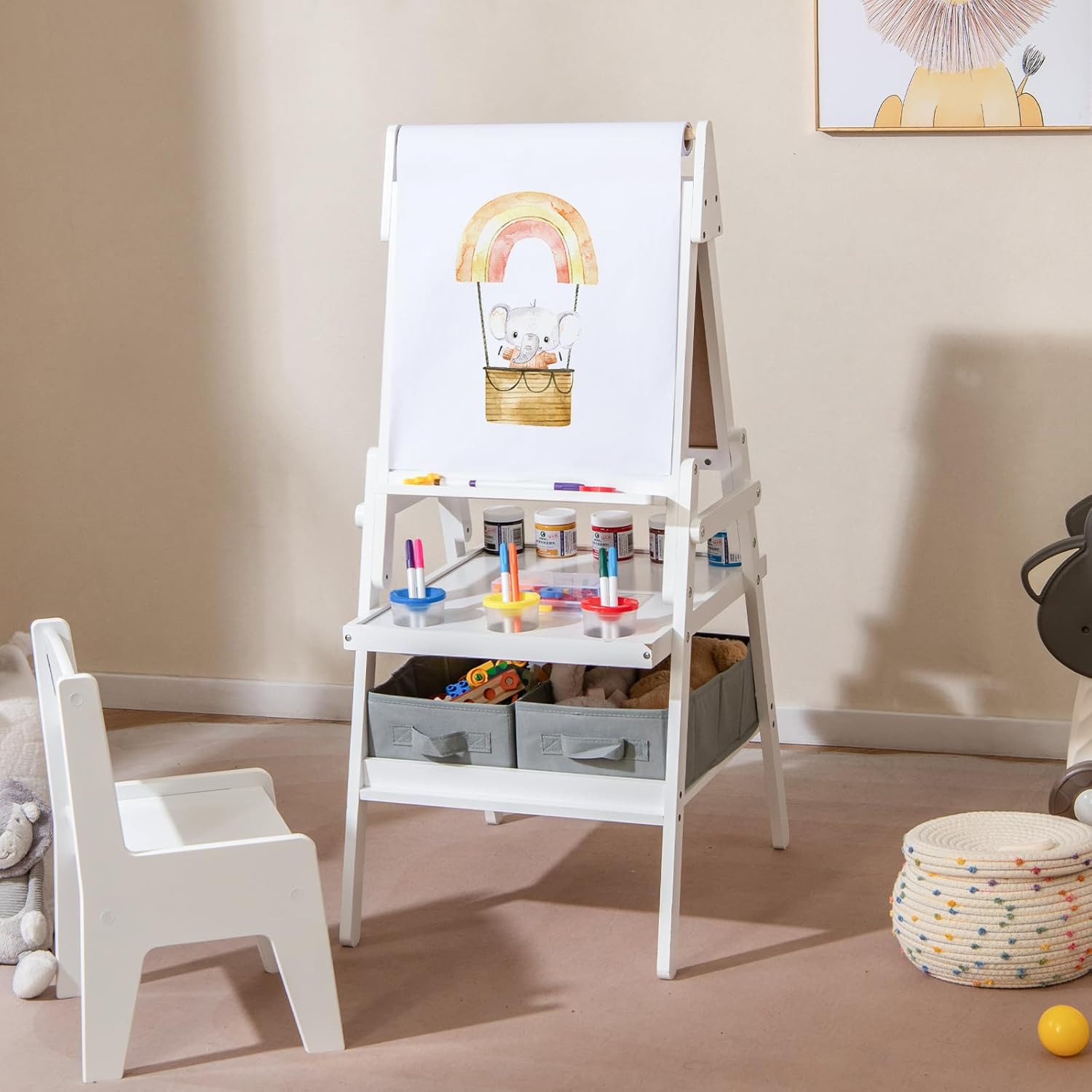 3 in 1 Cavalletto per Bambini, Cavalletto con Doppia Faccia Magnetica e Lavagna Bianca, Rotolo di Carta, 3 Bicchieri per Vernice e 2 Ceste in Tessuto, per Bambini 3-6 Anni (Bianco)