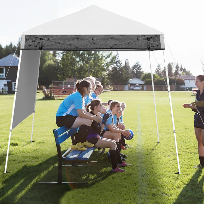 Gazebo Pop-up da Esterno 182 x 182 cm, Gazebo Pieghevole con 1 Parete Laterale, Gambe Inclinabili Regolabili e 4 Picchetti, Tendone Impermeabile per Feste, Campeggio e Picnic (Bianco)