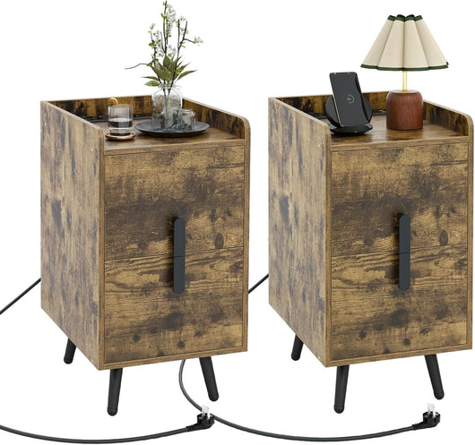 Comodino con Stazione di Ricarica, Comodino con 2 Cassetti, 2 Porte USB e 3 Prese, Tavolino Leterale con Gambe in Metallo, Portata Tolate 20 kg, 32 x 40 x 60 cm (2, Caffè)