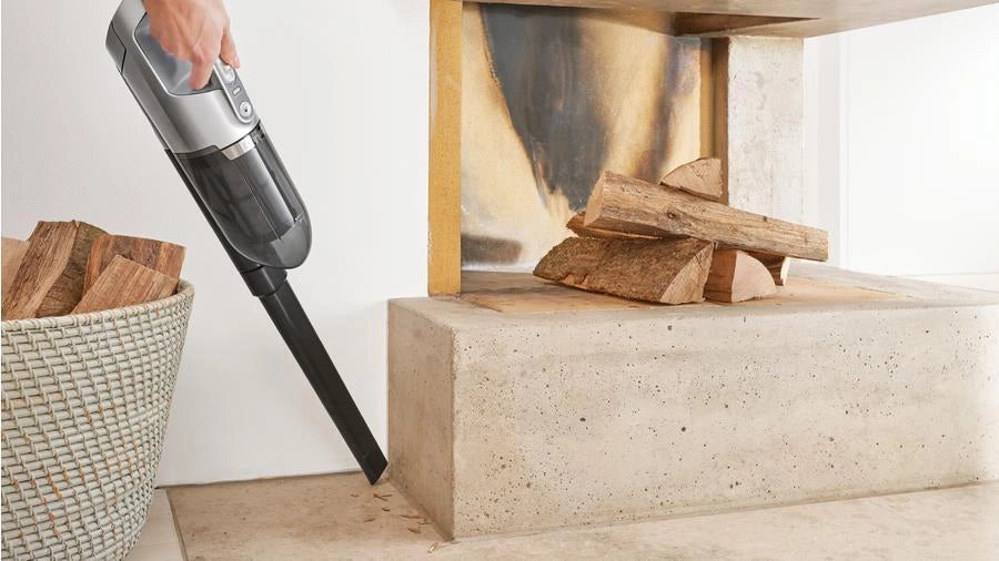 Bosch Serie 4 BBH3K2801 aspirapolvere senza filo Argento Senza sacchetto