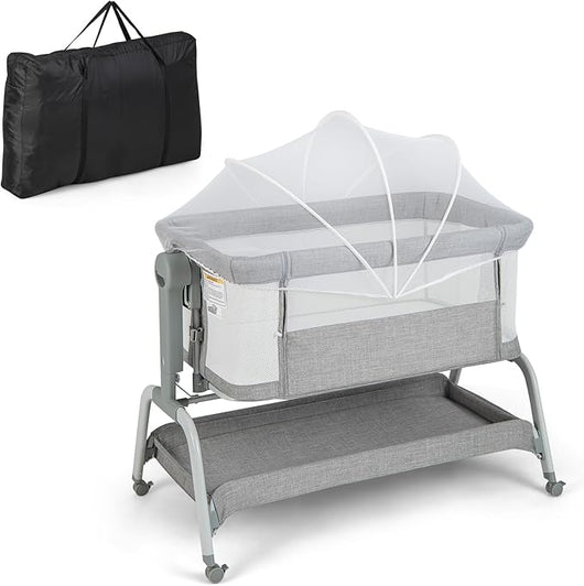 Culla Neonato Fianco 4 IN 1, Culla Co-sleeping con Spondina Apribile, Altezza Regolabile, Inclinabile, Materasso Ruote Borsa da Viaggio Zanzariera Inclusi, 0-6 Mesi Fino a 9 kg (Grigio)