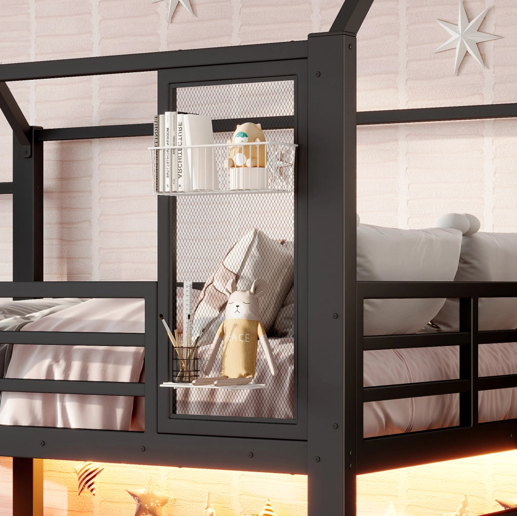 Letto a soppalco per bambini 140x200 cm a casetta con scivolo; scala e LED Bluetooth nero HOMVRA