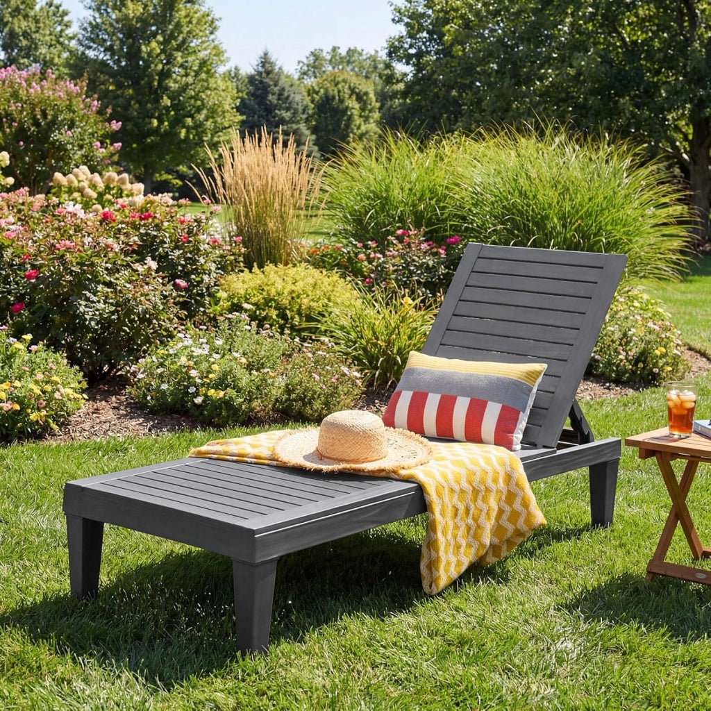 Sedia a sdraio con schienale regolabile su 5 livelli, sedia in PP con braccioli, supporto fino a 180 kg, seduta reclinabile con 6 gambe per giardino, patio, spiaggia, 190 x 57,5 x 29 cm